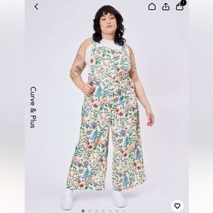 Cider Curve Floral Jumpsuit — Size 2XL - NWT